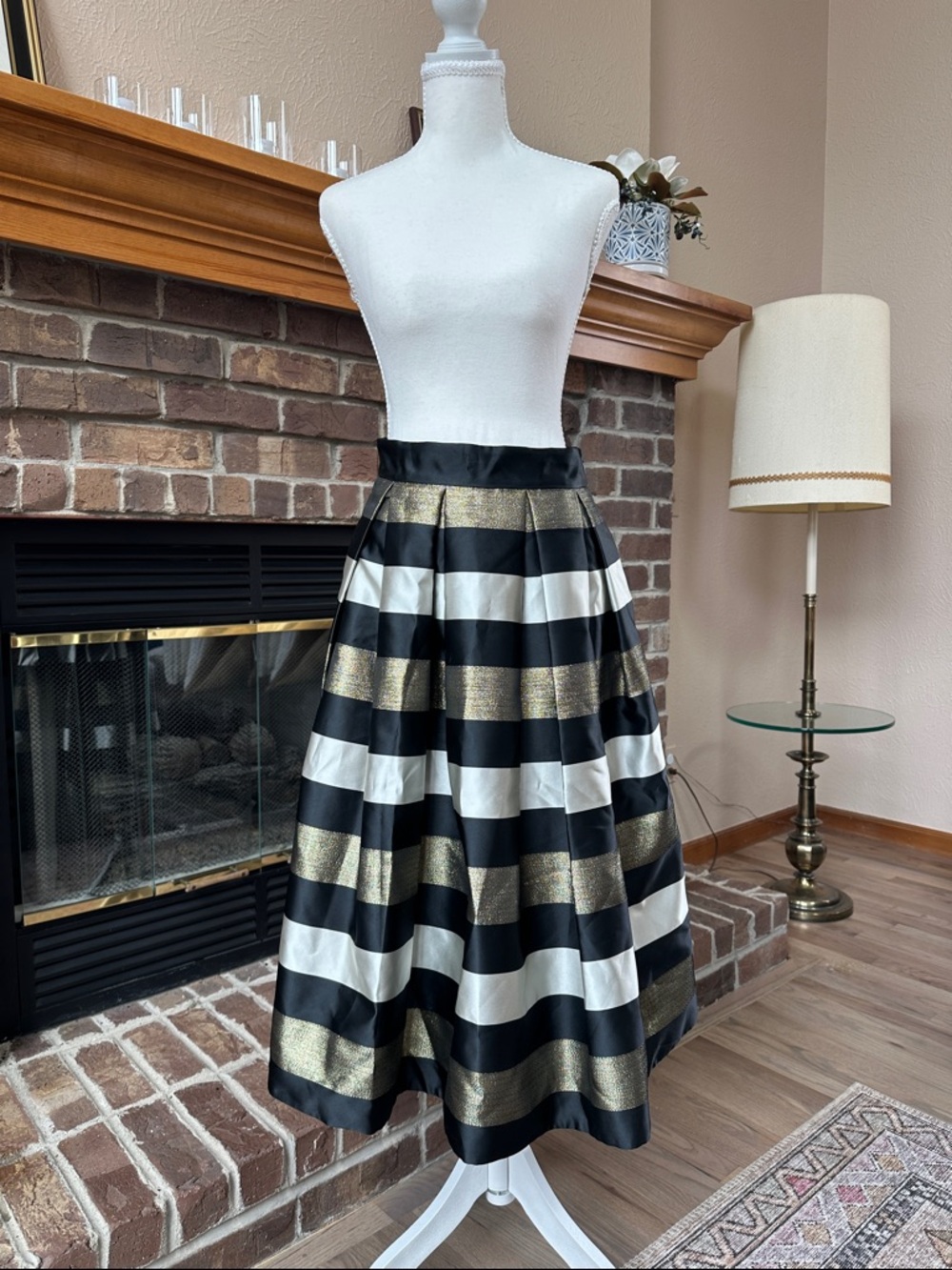 White House Black Market Black, White & Gold Striped A-Line Full Midi Skirt Size